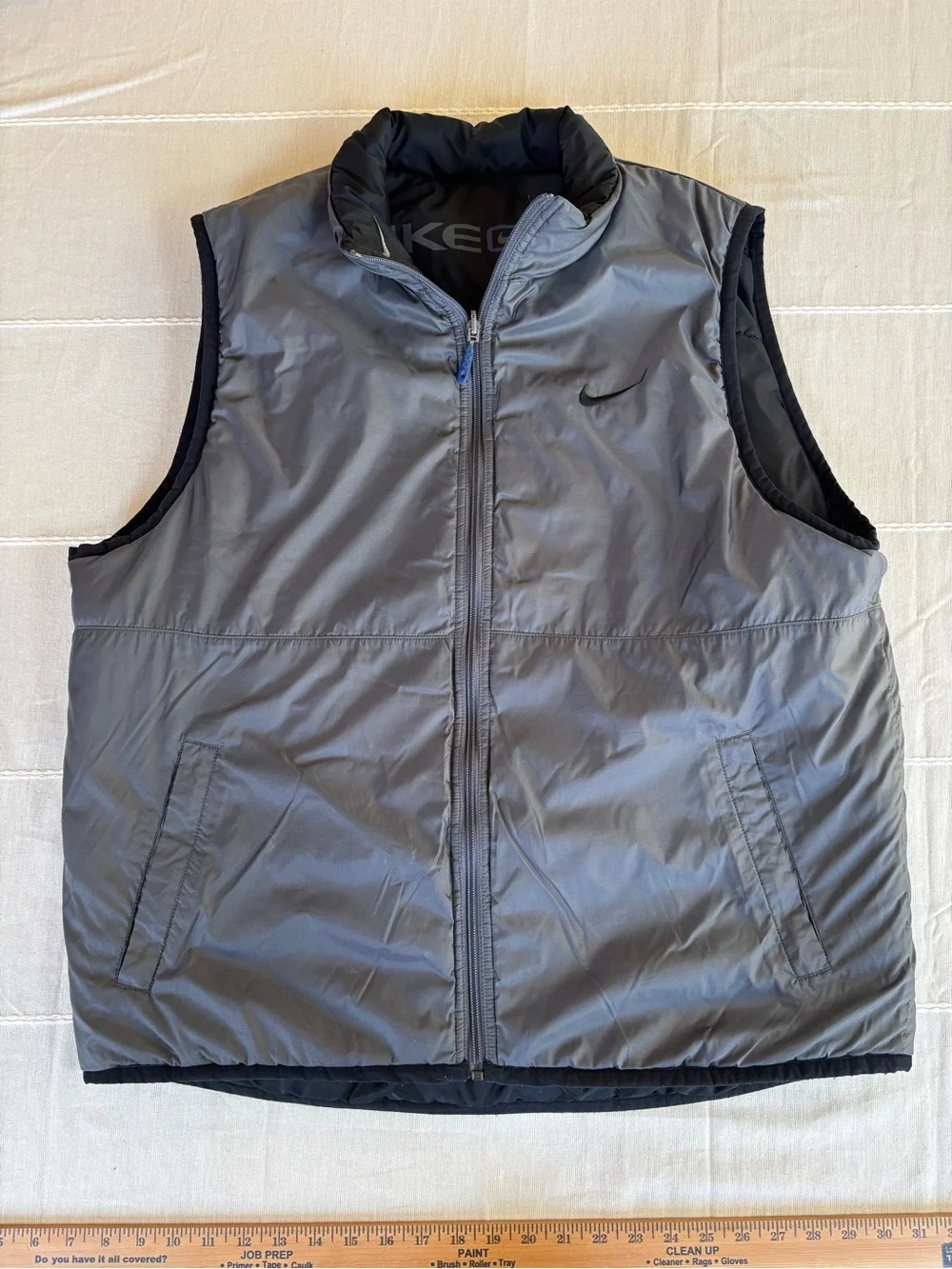 Vintage 90s Nike Reversible Puffer Vest Black/Grey Men’s Large